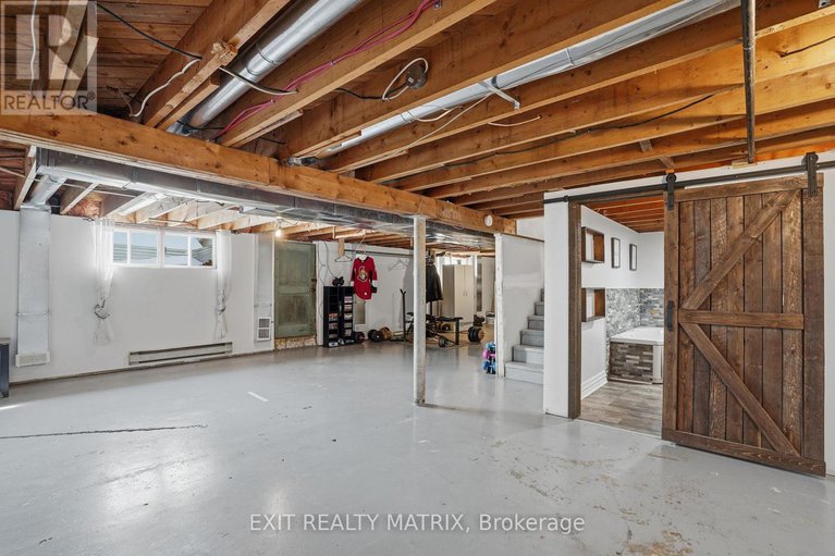 29432668/635-front-road-w/lorignal/champlain/ontario/K0B1K0_22