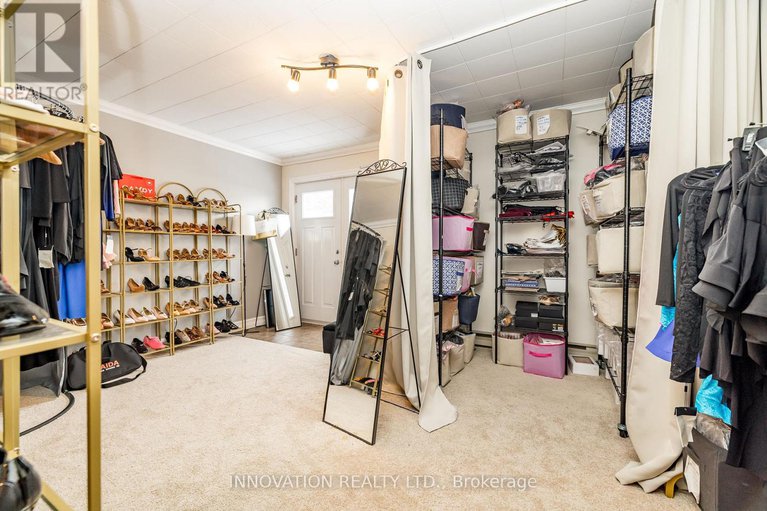 29189177/58-122-castlegreen-private/hunt-club-parkgreenboro/ottawa/ontario/K1T3N2_20