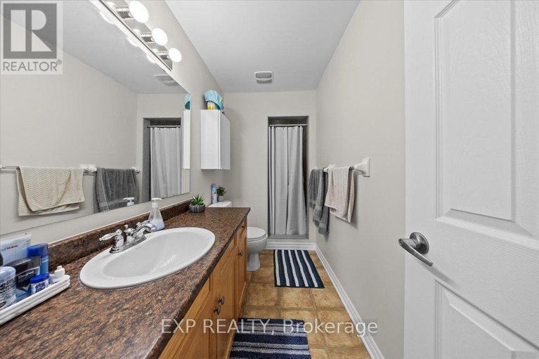 28625163/104-harmattan-avenue/stittsville-north/ottawa/ontario/K2S0E3_27