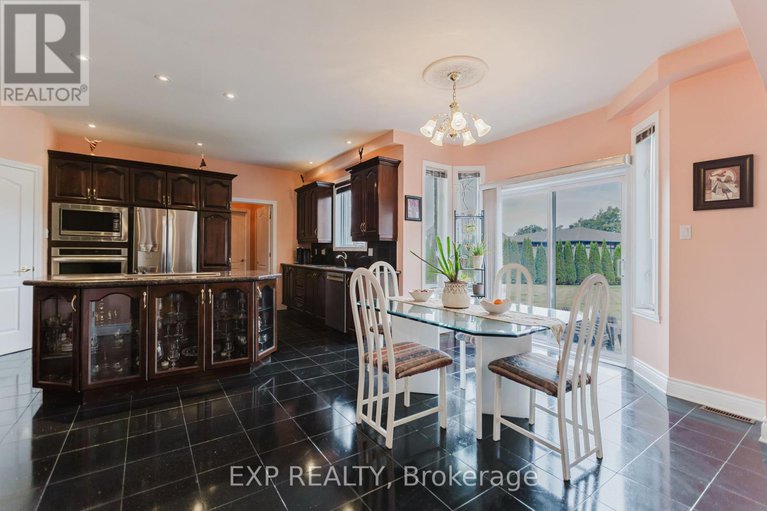 28808188/5472-wicklow-drive/manotick-village-manotick-estates/ottawa/ontario/K4M1C4_14