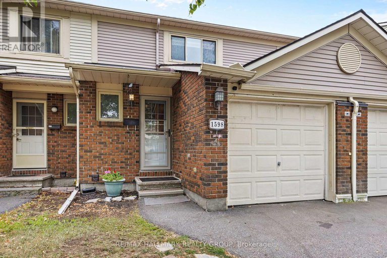 28903754/17-1598-hoskins-crescent/fallingbrookpineridge/ottawa/ontario/K4A2H8_2