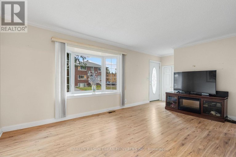 28769405/1252-dorchester-avenue/carlington/ottawa/ontario/K1Z8E6_8