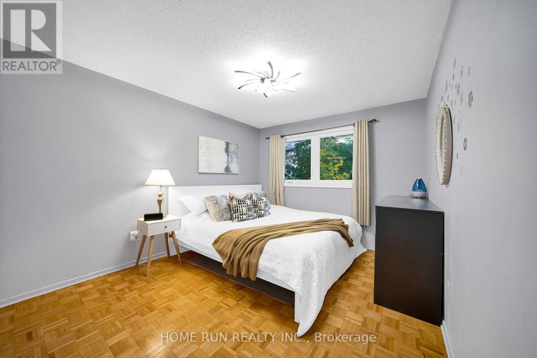 29033292/29-cymbeline-drive/westcliffe-estates/ottawa/ontario/K2H7X9_33