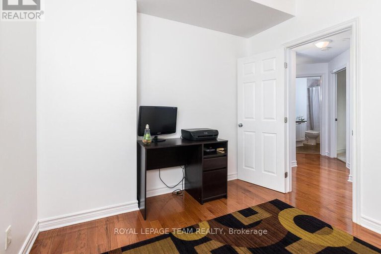 28018586/b-1113-stittsville-main-street/stittsville-north/ottawa/ontario/K2S0C8_19