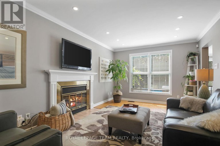 28617352/7-albury-crescent/stittsville-central/ottawa/ontario/K2S1G7_18