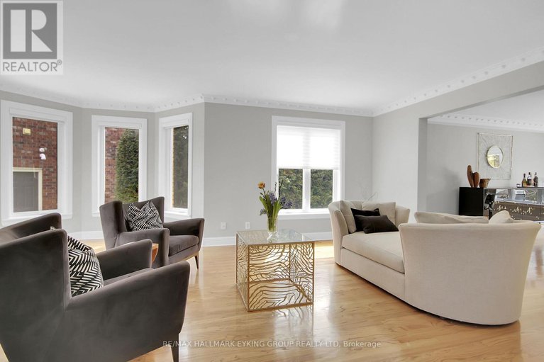 28224852/19-campfield-court/pineglencountry-place/ottawa/ontario/K2E7X8_7