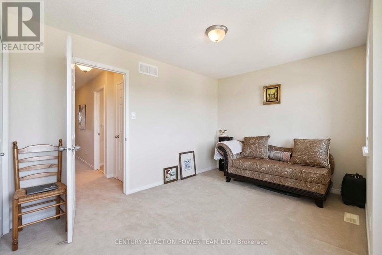 28525896/12-4037-canyon-walk-drive/riverside-southgloucester-glen/ottawa/ontario/K1V0Z4_29