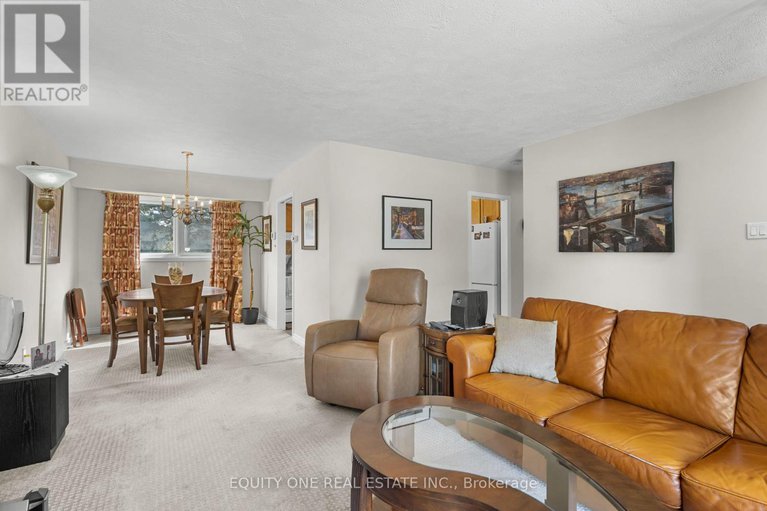 28820512/2-parkside-crescent/meadowlandscrestview/ottawa/ontario/K2G3B5_8