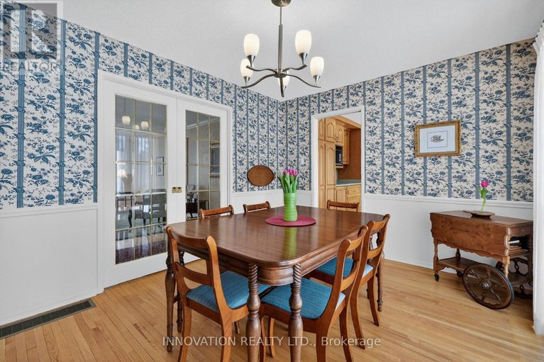 29490133/54-selwyn-place-w/beaverbrook/ottawa/ontario/K2K1P2_13