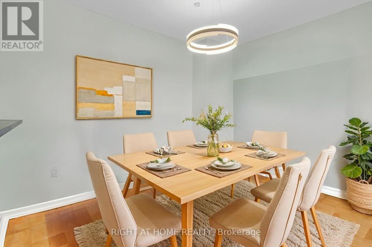 28554309/h-313-st-patrick-street/lower-townbyward-market/ottawa/ontario/K1N5K6_4