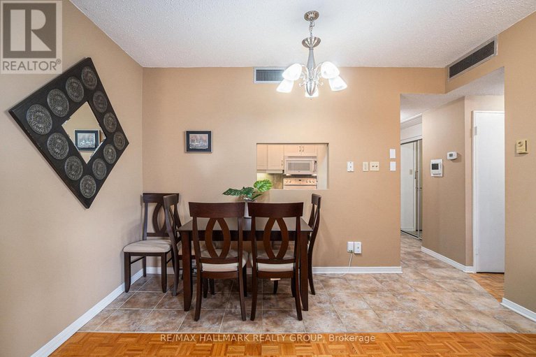 28617119/1404-556-laurier-avenue-w/ottawa-centre/ottawa/ontario/K1R7X2_7