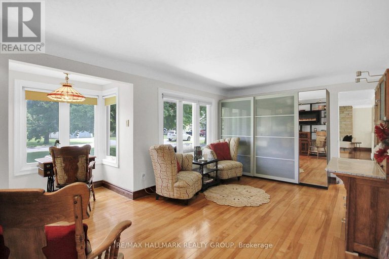 28389488/27-savuto-way/meadowlandscrestview/ottawa/ontario/K2G2S9_22