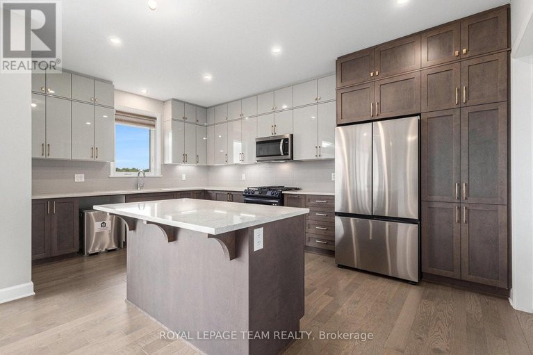 29165176/659-parkview-terrace/village-of-russell/russell/ontario/K4R0C7_7