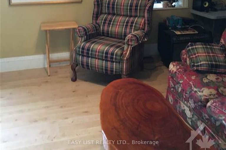 27252298/2691-canaan-road/clarencerockland-twp/clarence-rockland/ontario/K0A3E0_15