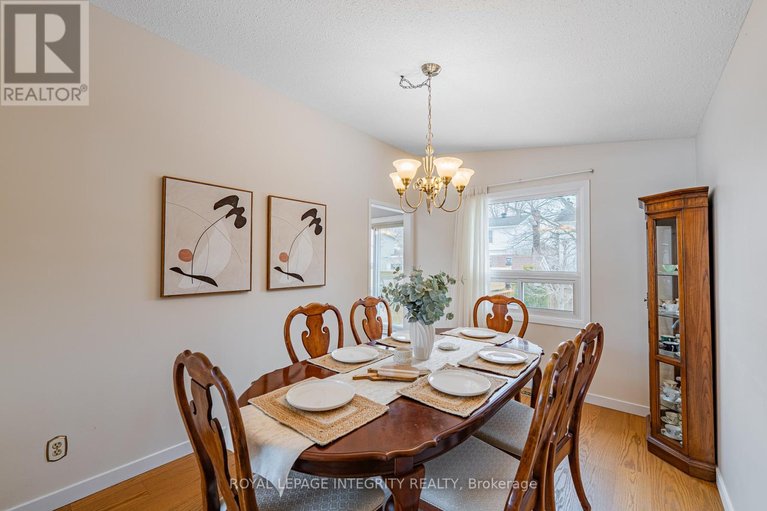 29456641/664-glenhurst-crescent/beacon-hill-north/ottawa/ontario/K1J7B7_17