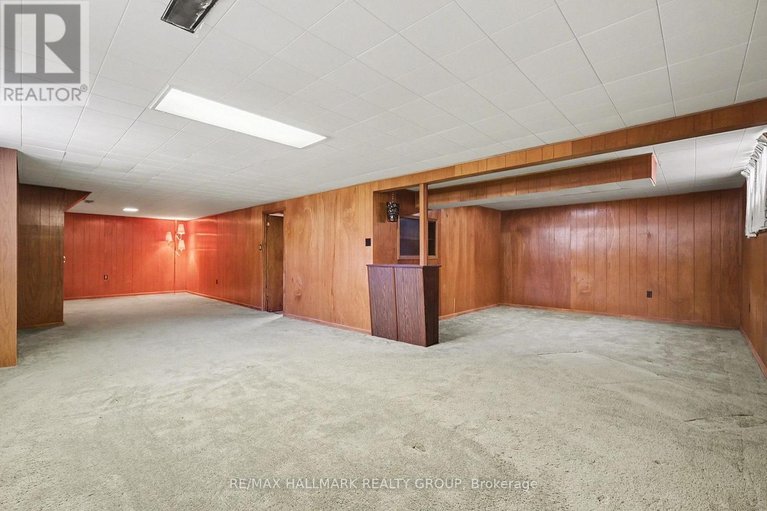 29636247/13-beaumaris-drive/bruce-farmgraham-parkqualicumbellands/ottawa/ontario/K2H7K1_19