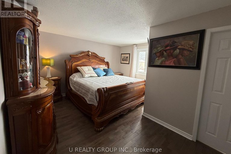 29408862/365-lefebvre-way/bilberry-creekqueenswood-heights/ottawa/ontario/K1E2W5_18