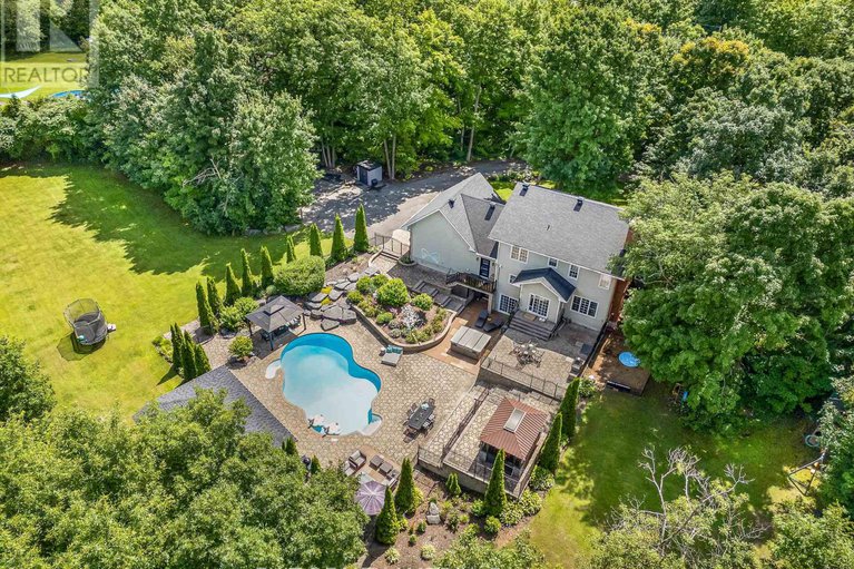 29047689/1271-georges-vanier-drive/cumberland-ridge/ottawa/ontario/K4C1R6_49