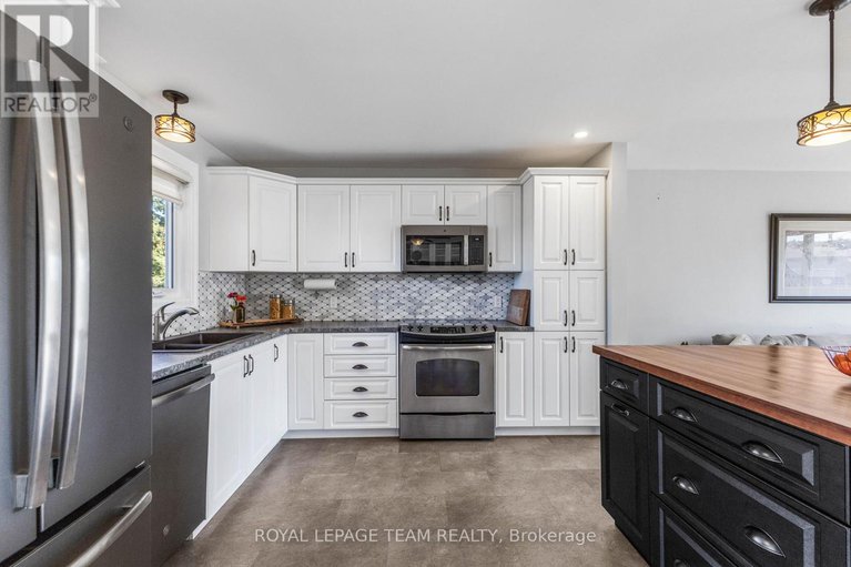 28940711/1965-patricia-street/town-of-rockland/clarence-rockland/ontario/K4K1B2_10