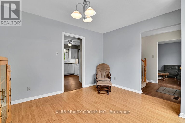 28770796/12-john-sidney-crescent/stittsville-south/ottawa/ontario/K2S1J7_11