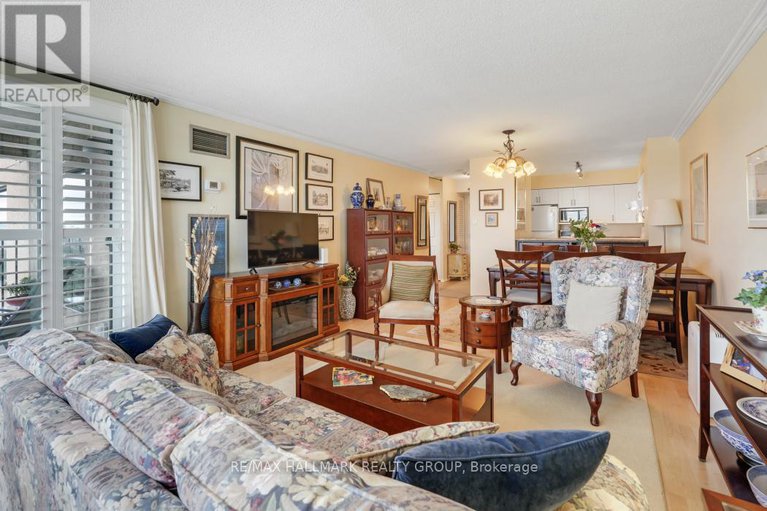 28804579/1006-545-st-laurent-boulevard/viscount-alexander-park/ottawa/ontario/K1K4H9_23