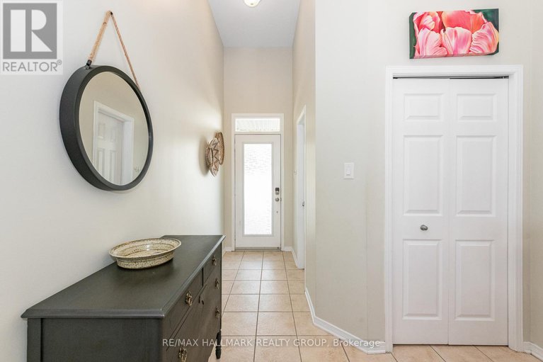 28749902/261-parkrose-private/chatelaine-village/ottawa/ontario/K4A0N8_4