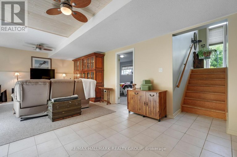28430481/184-old-pakenham-road/fitzroy/ottawa/ontario/K0A1X0_33