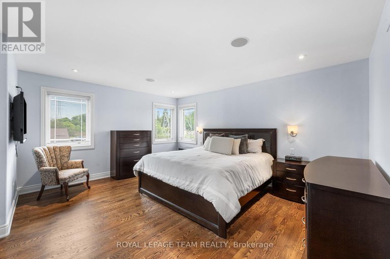 28807966/49-savuto-way/meadowlandscrestview/ottawa/ontario/K2G2T2_22