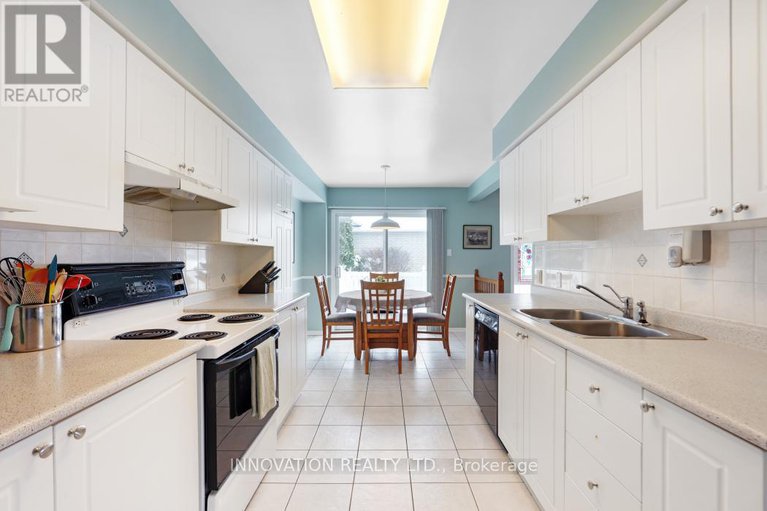 29358021/1500-ambassador-avenue/carson-grove/ottawa/ontario/K1J1G5_14