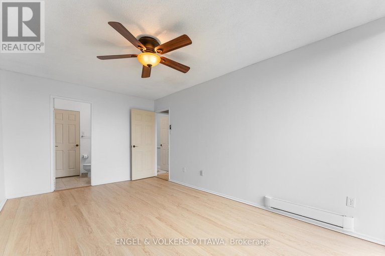 29045621/704-1025-richmond-road/woodroffe/ottawa/ontario/K2B8G8_17