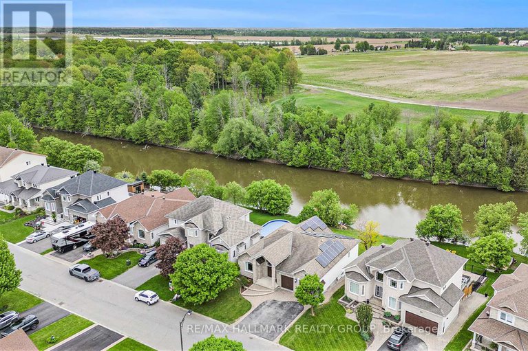 28365245/49-de-la-rive-promenade/embrun/russell/ontario/K0A1W0_3