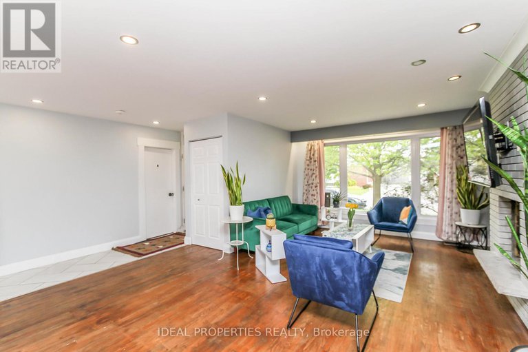 29212818/1326-tara-drive/copeland-park/ottawa/ontario/K2C0S7_6