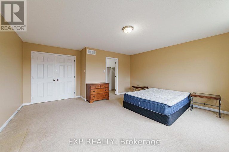 29636240/356-west-ridge-drive/stittsville-south/ottawa/ontario/K2S2G8_22