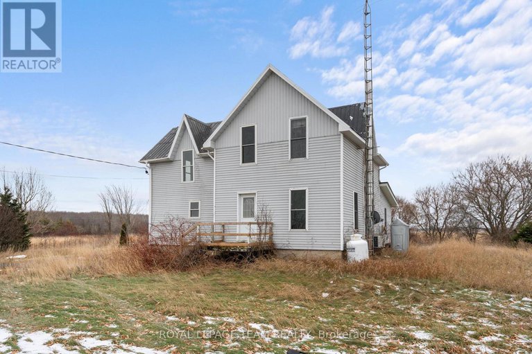 29204796/11802-county-road-18-road/south-dundas-matilda-twp/south-dundas/ontario/K0E1K0_1