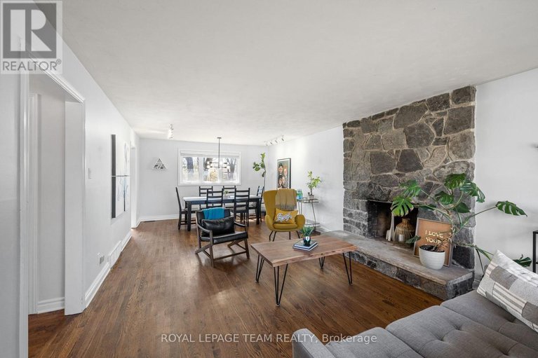 29662384/1081-boucher-crescent/manotick-south-to-roger-stevens/ottawa/ontario/K4M1B3_9