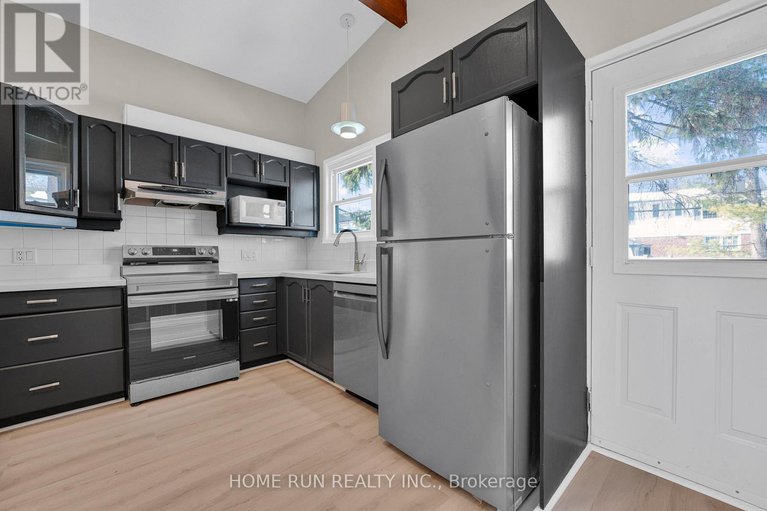 29436297/1259-meadowlands-drive-e/city-viewskylinefisher-heightsparkwood-hills/ottawa/ontario/K2E6K4_22