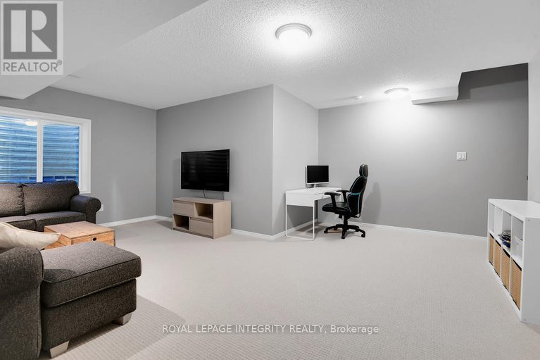 29074496/515-rouncey-road/emerald-meadowstrailwest/ottawa/ontario/K2S1B6_23