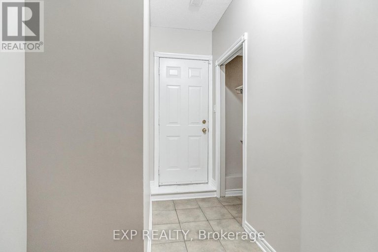 28943597/5-20-edenvale-drive/beaverbrook/ottawa/ontario/K2K3L4_32