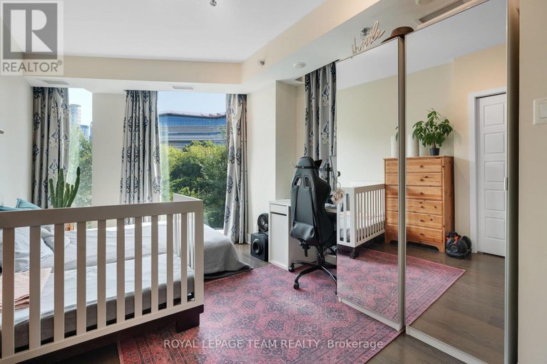 29283025/324-300c-lett-street/west-centre-town/ottawa/ontario/K1R0A8_24