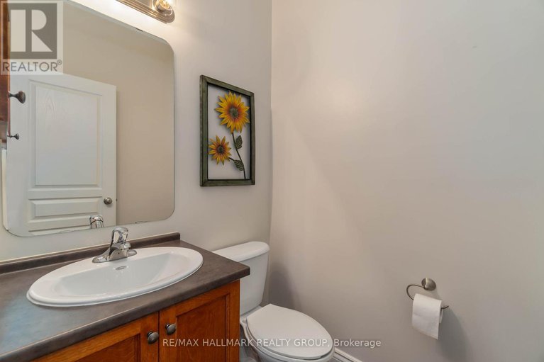 28975992/161-opale-street/town-of-rockland/clarence-rockland/ontario/K4K0G3_24