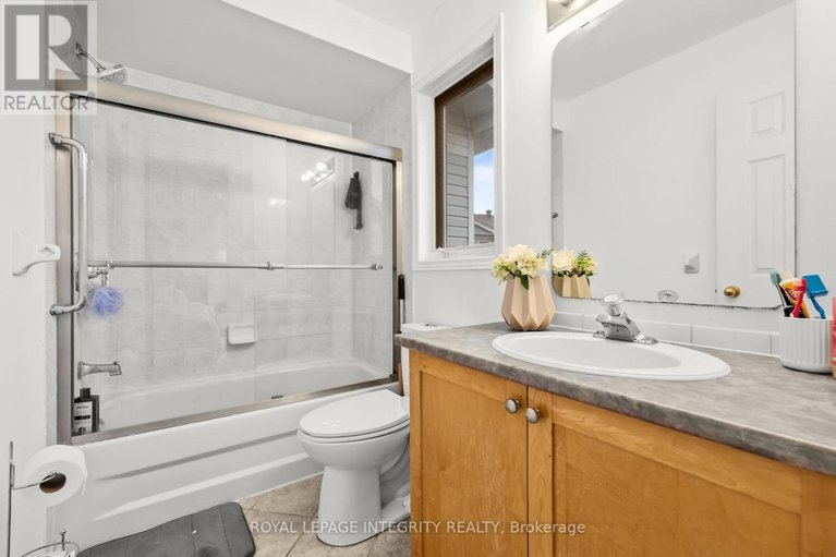 29613819/6383-sablewood-place/chapel-hill/ottawa/ontario/K1C7M3_26