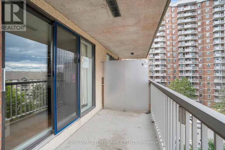 28819010/502-1180-ohio-street/billings-bridge/ottawa/ontario/K1H8N5_18