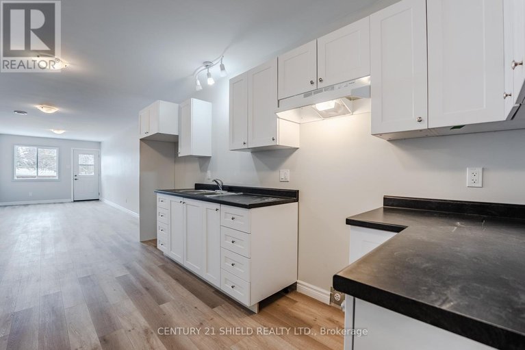 29635054/7-william-street/finch/north-stormont/ontario/K0C1K0_8