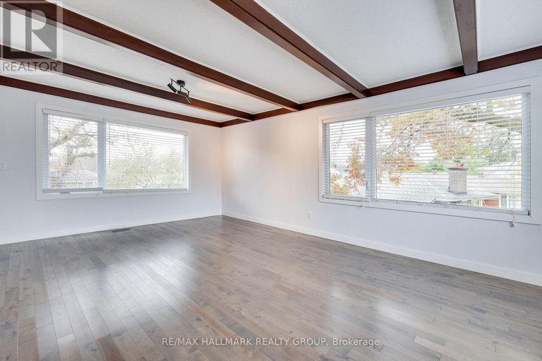 28765719/900-wingate-drive/elmvale-acresurbandale/ottawa/ontario/K1G1S5_20
