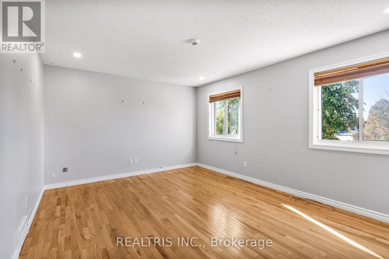 29041458/1905-des-epinettes-avenue/orleanssunridge/ottawa/ontario/K1C6P6_15