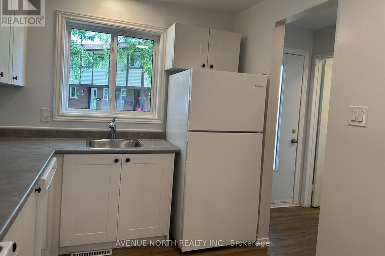 28652474/3-1408-foxwell-street/pineview/ottawa/ontario/K1B5J4_8