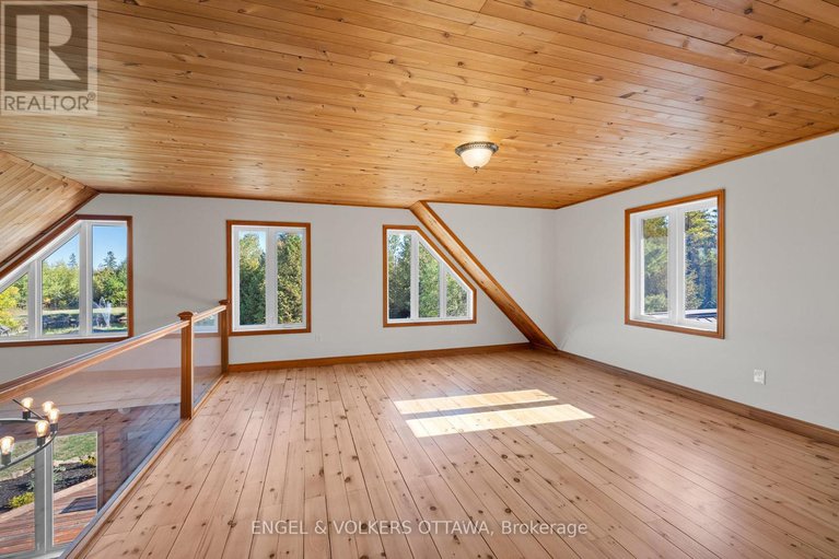 28882323/4682-beckwith-boundary-road/rideau-twp-south-to-roger-stevens-drive/ottawa/ontario/K0A1B0_25