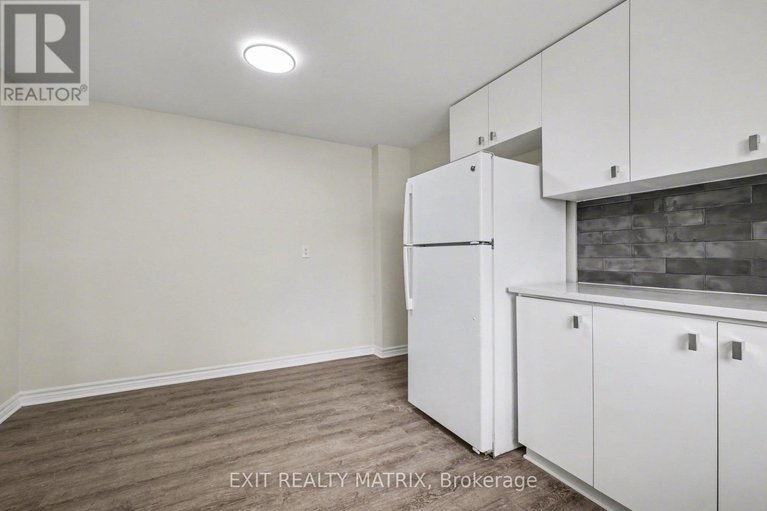 29672750/b-1468-heatherington-road/heron-gateindustrial-park/ottawa/ontario/K1V6S1_10