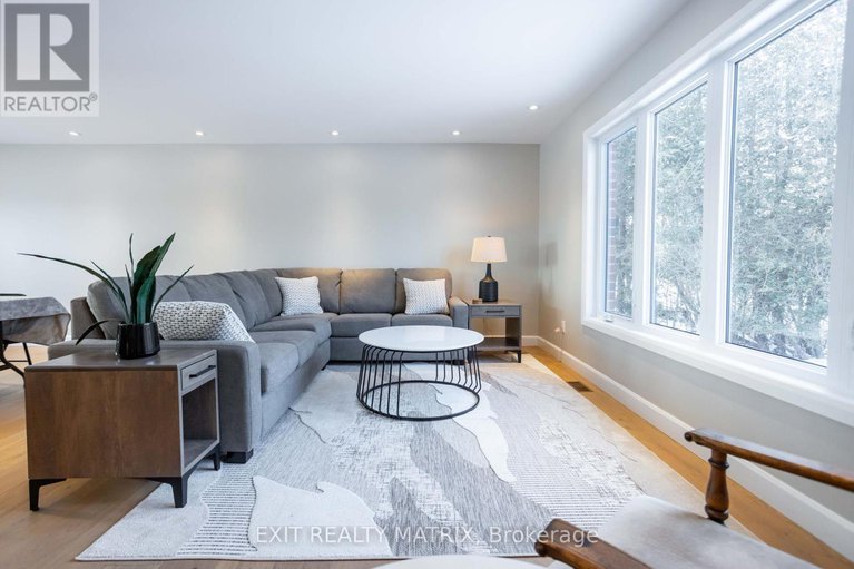 28341963/2418-rideau-road/riverside-south/ottawa/ontario/K1X1B2_8