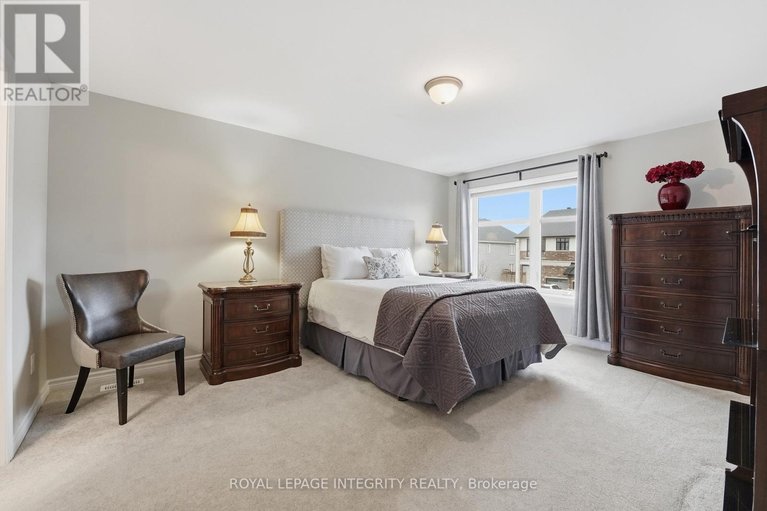 29623977/211-cooks-mill-crescent/riverside-south/ottawa/ontario/K1V2N1_30